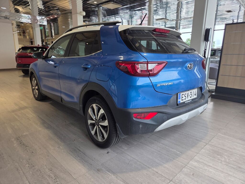 Kia Stonic 2021 Sininen