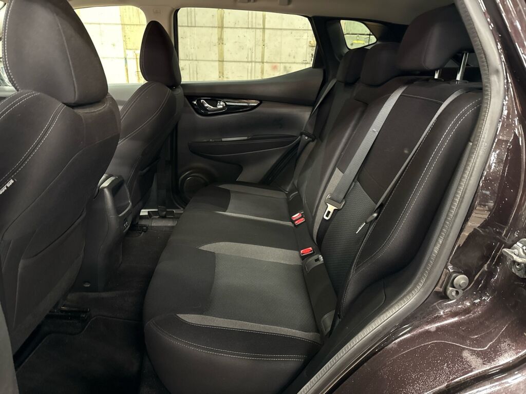 Nissan Qashqai 2021 Violetti