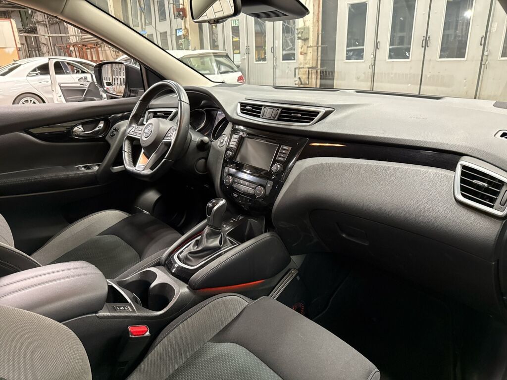 Nissan Qashqai 2021 Violetti