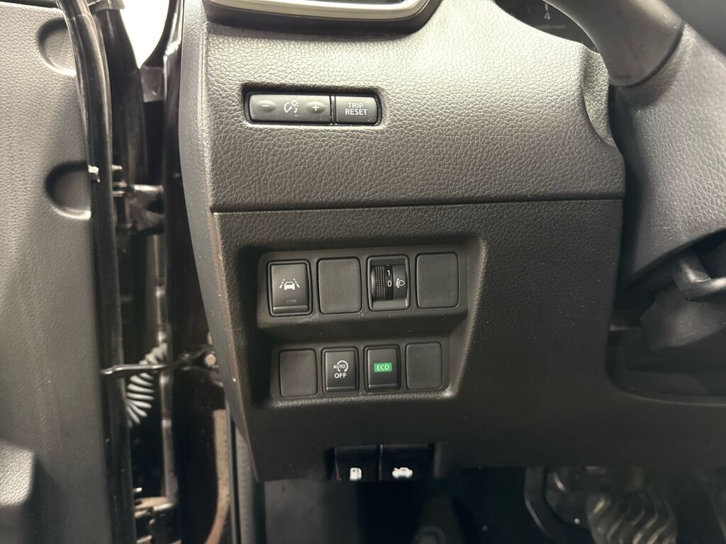 Nissan Qashqai 2021 Violetti