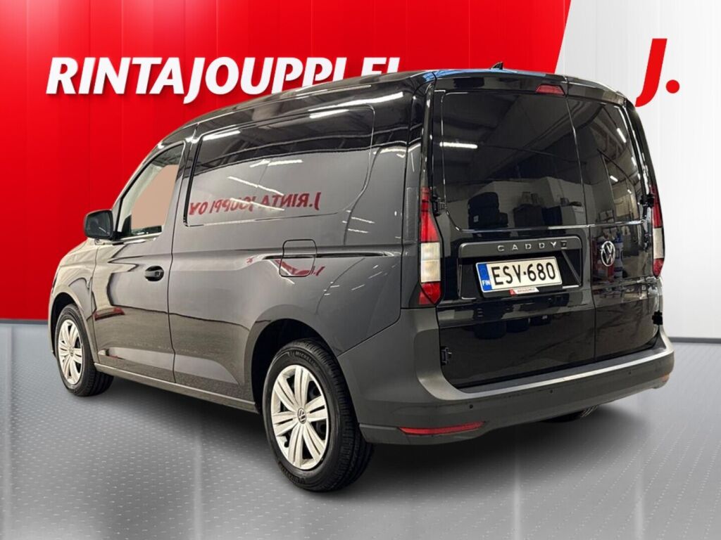 Volkswagen Caddy 2021 Musta
