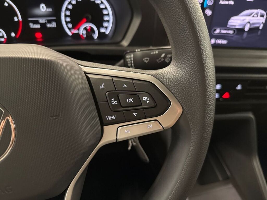 Volkswagen Caddy 2021 Musta