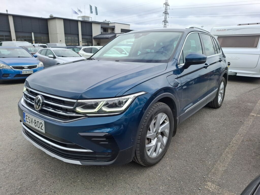 Volkswagen Tiguan 2021 Sininen