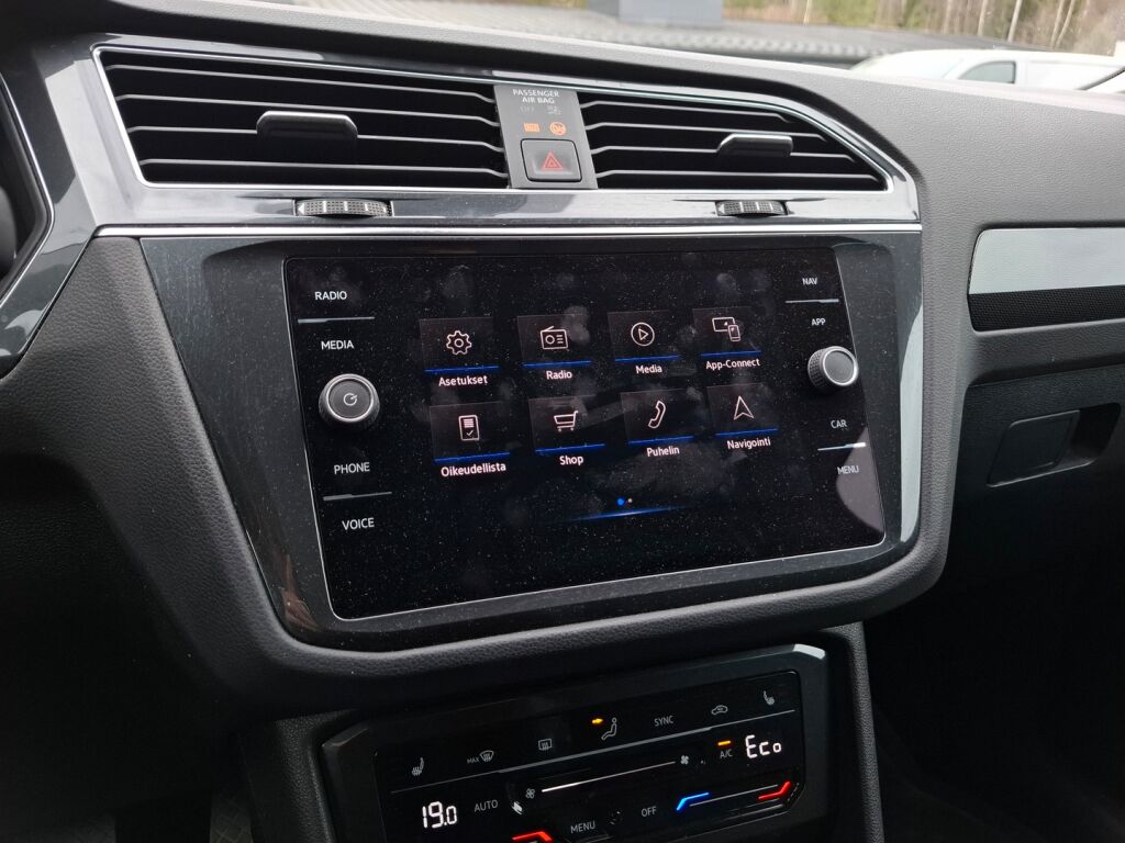 Volkswagen Tiguan 2021 Sininen