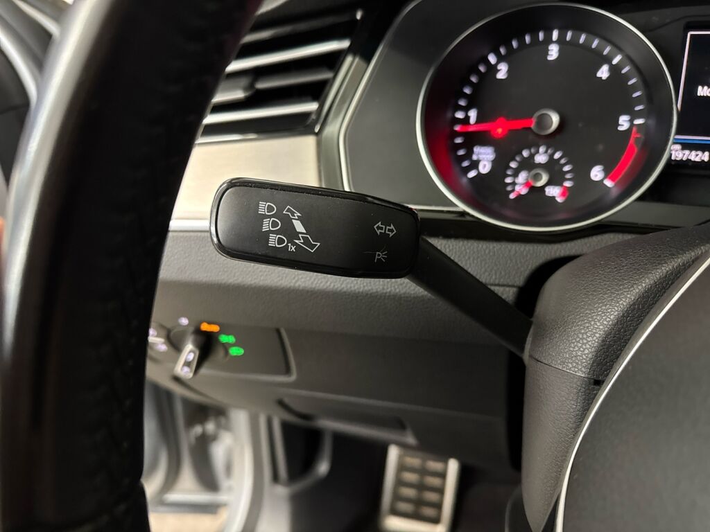 Volkswagen Passat 2019 Hopea