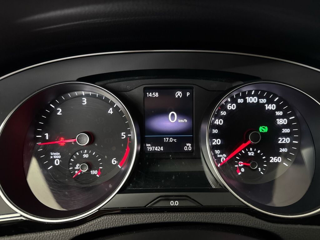 Volkswagen Passat 2019 Hopea