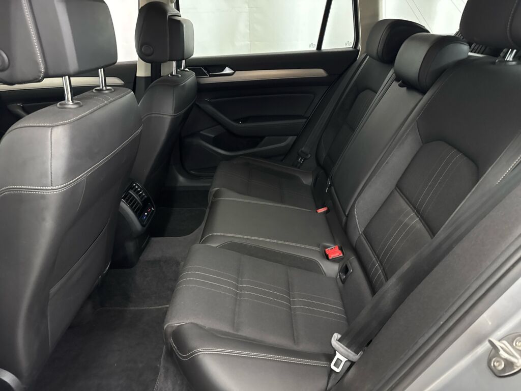 Volkswagen Passat 2019 Hopea