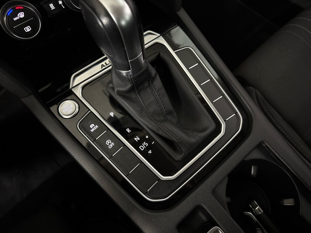 Volkswagen Passat 2019 Hopea