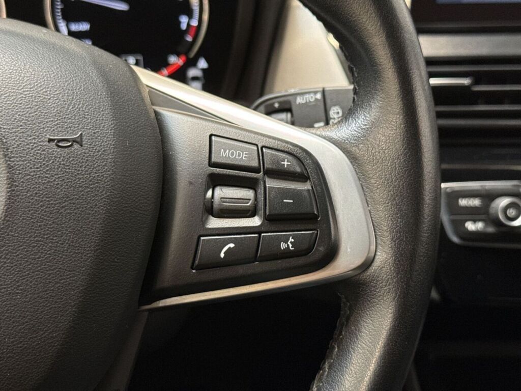 BMW 218 2021 Hopea