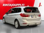 BMW 218 2021 Hopea