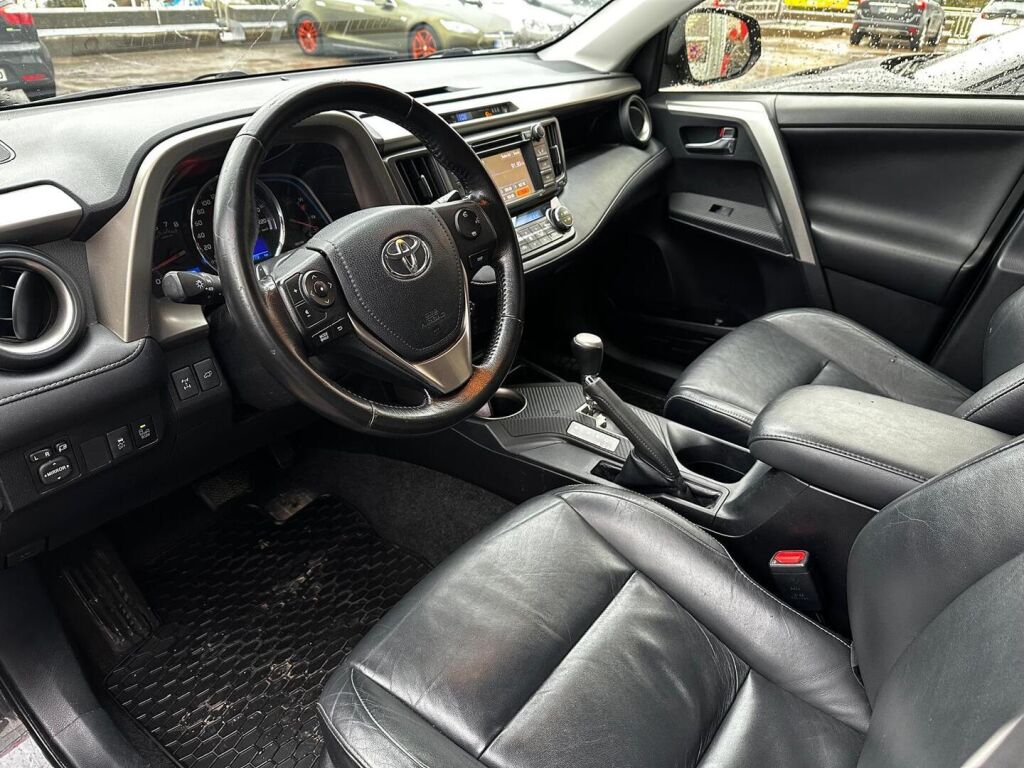 Toyota RAV4 2013 Musta