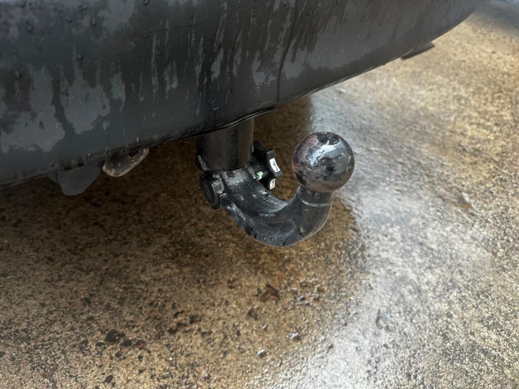 Toyota RAV4 2013 Musta