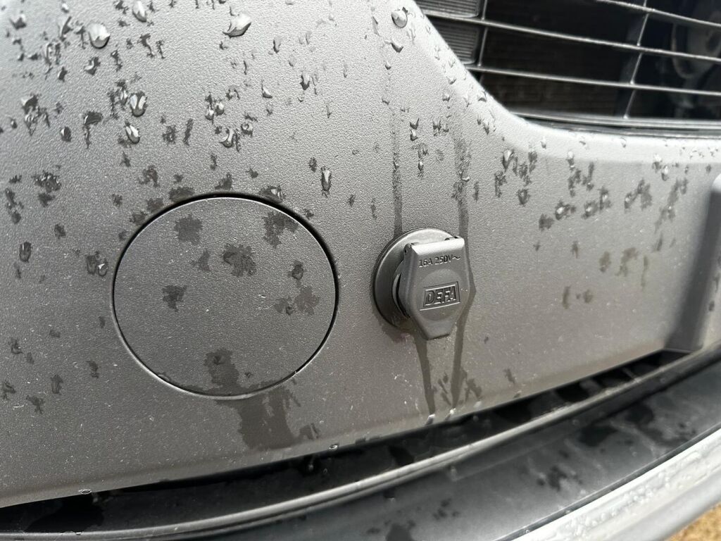 Toyota RAV4 2013 Musta