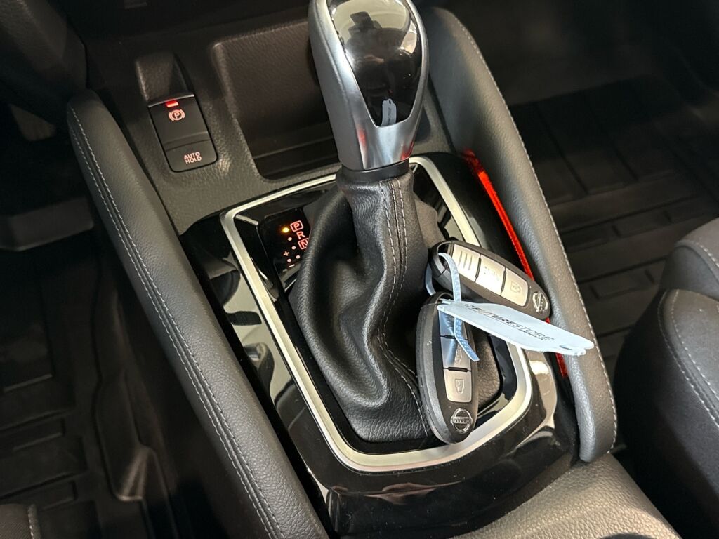 Nissan Qashqai 2021 Violetti