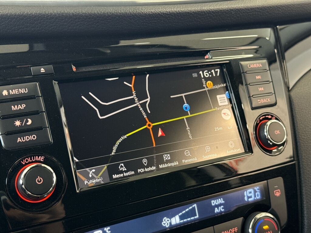 Nissan Qashqai 2021 Violetti