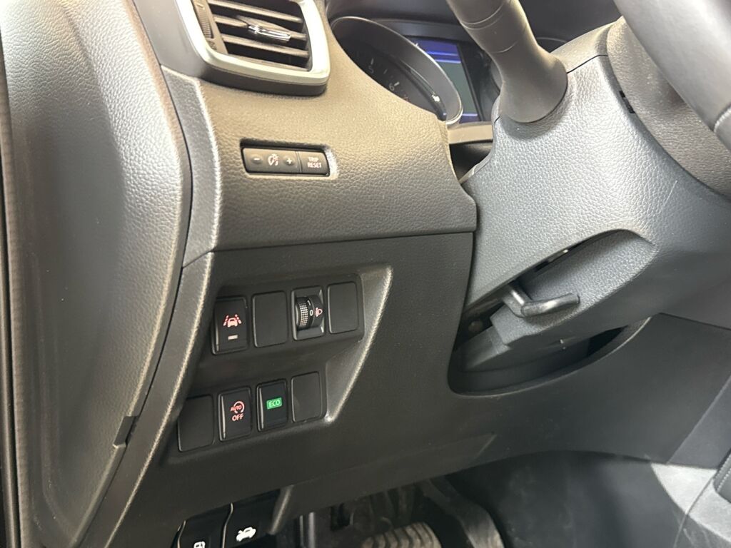 Nissan Qashqai 2021 Violetti