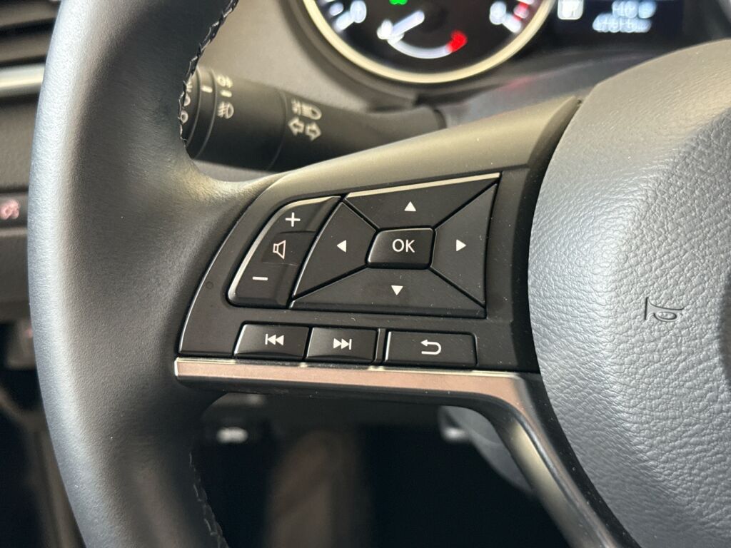 Nissan Qashqai 2021 Violetti