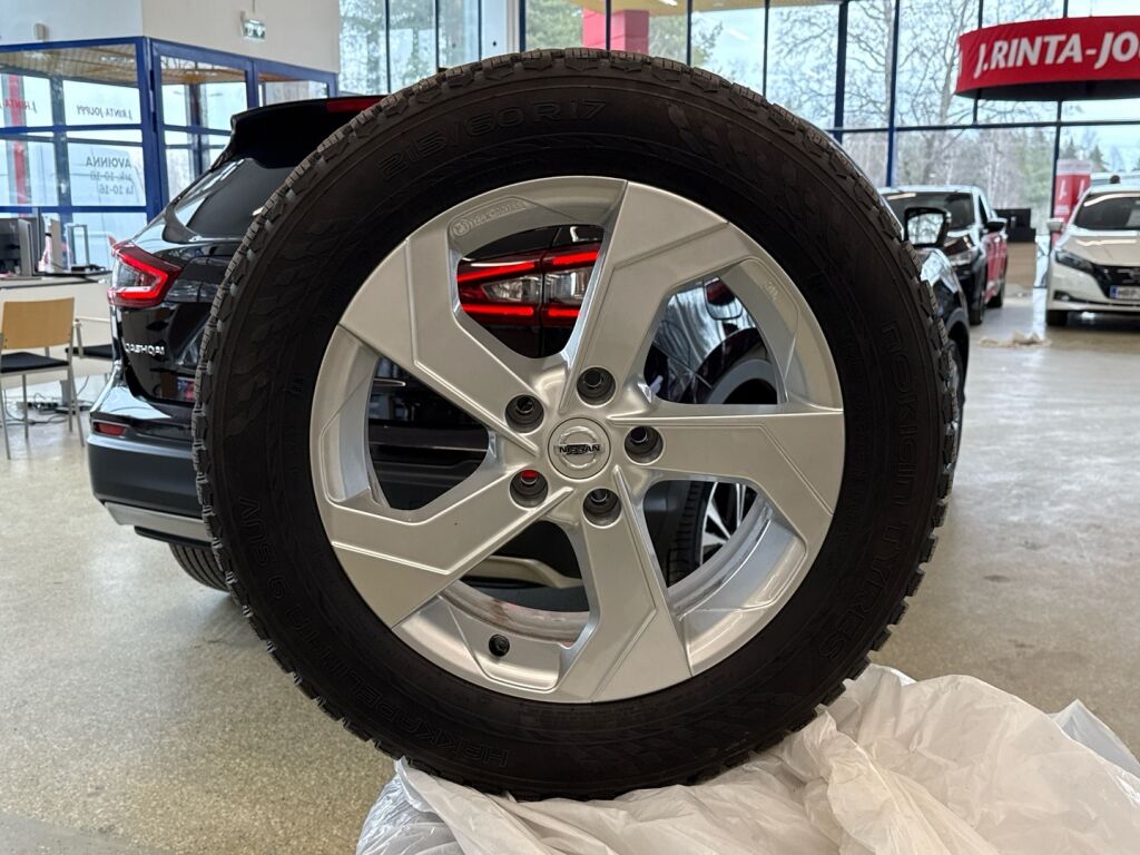 Nissan Qashqai 2021 Violetti