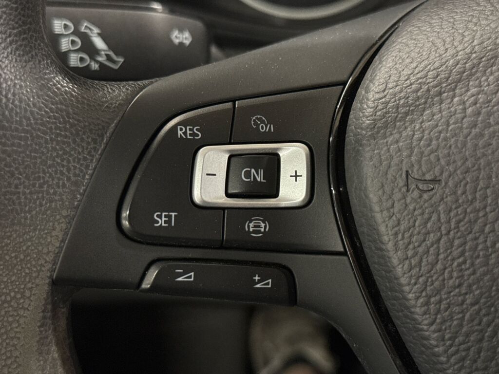 Volkswagen Crafter 2021 Valkoinen