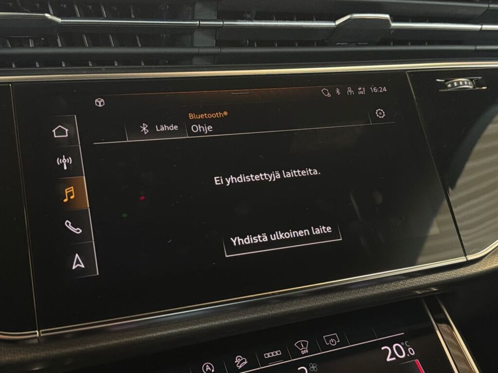 Audi RS Q8 2021 Musta