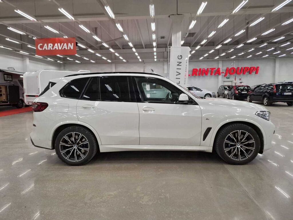 BMW X5 2021 Valkoinen
