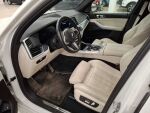 BMW X5 2021 Valkoinen