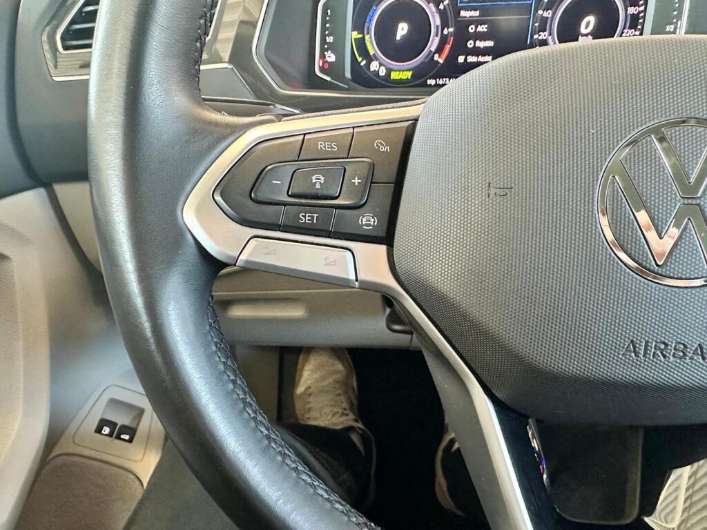 Volkswagen Tiguan 2021 Valkoinen