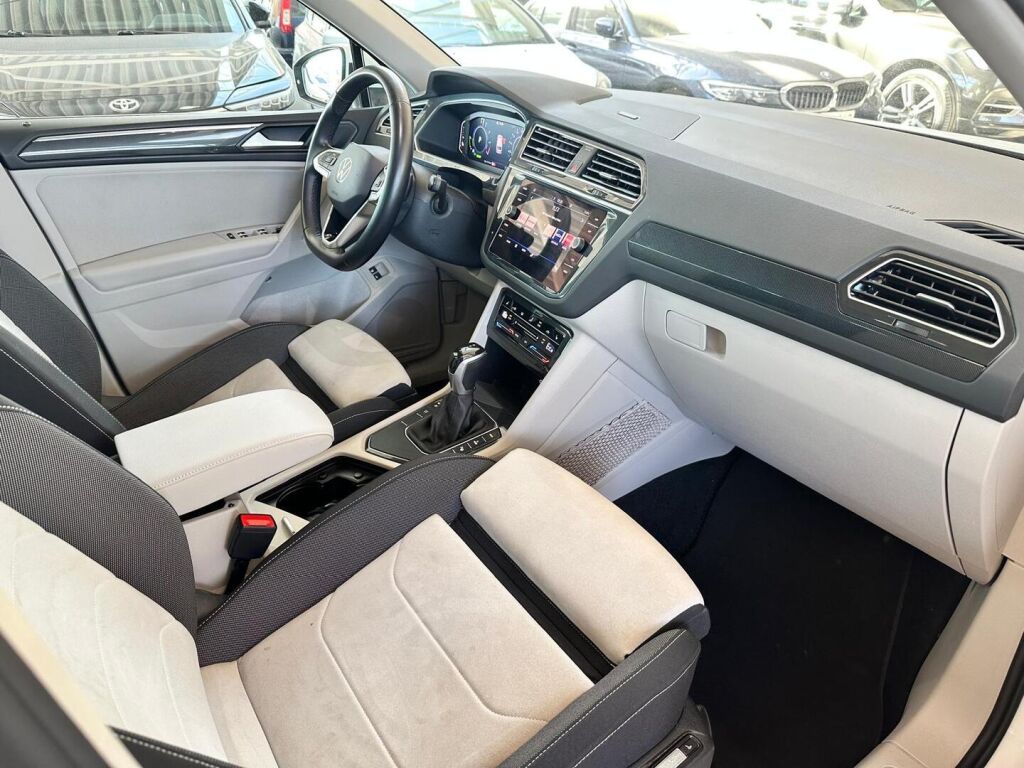 Volkswagen Tiguan 2021 Valkoinen