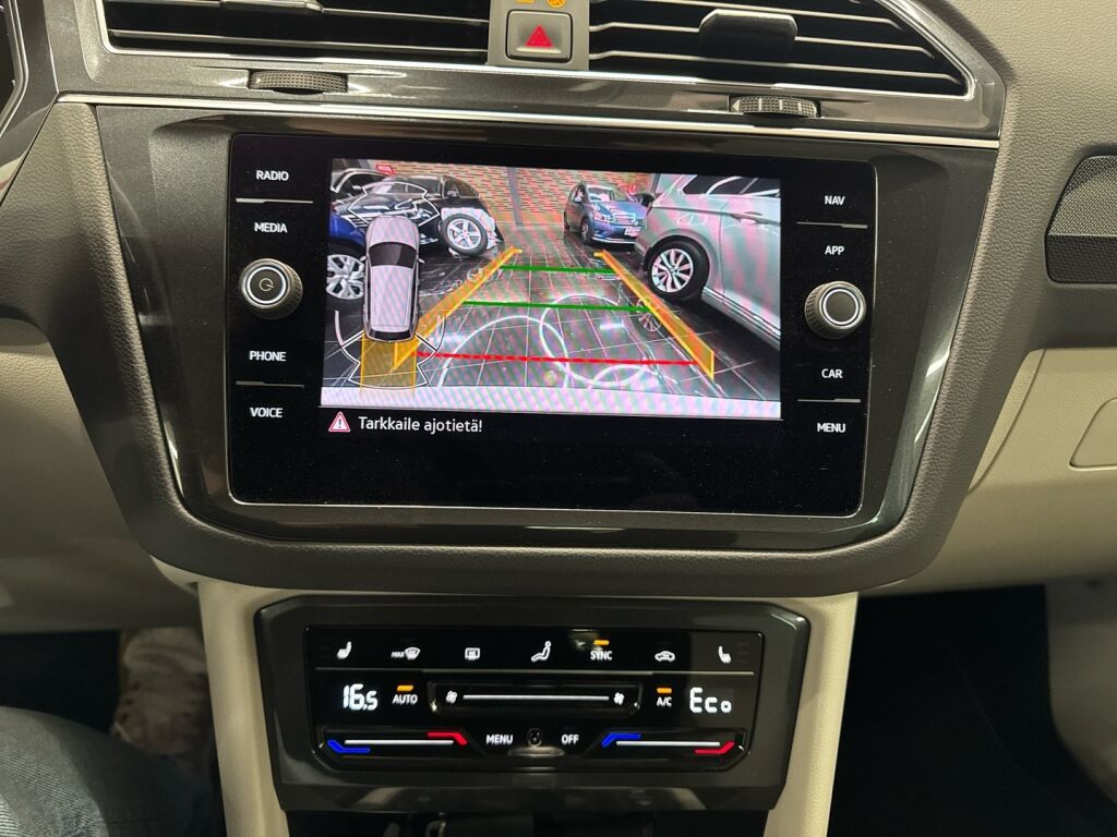 Volkswagen Tiguan 2021 Valkoinen