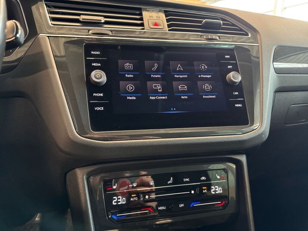 Volkswagen Tiguan 2021 Sininen