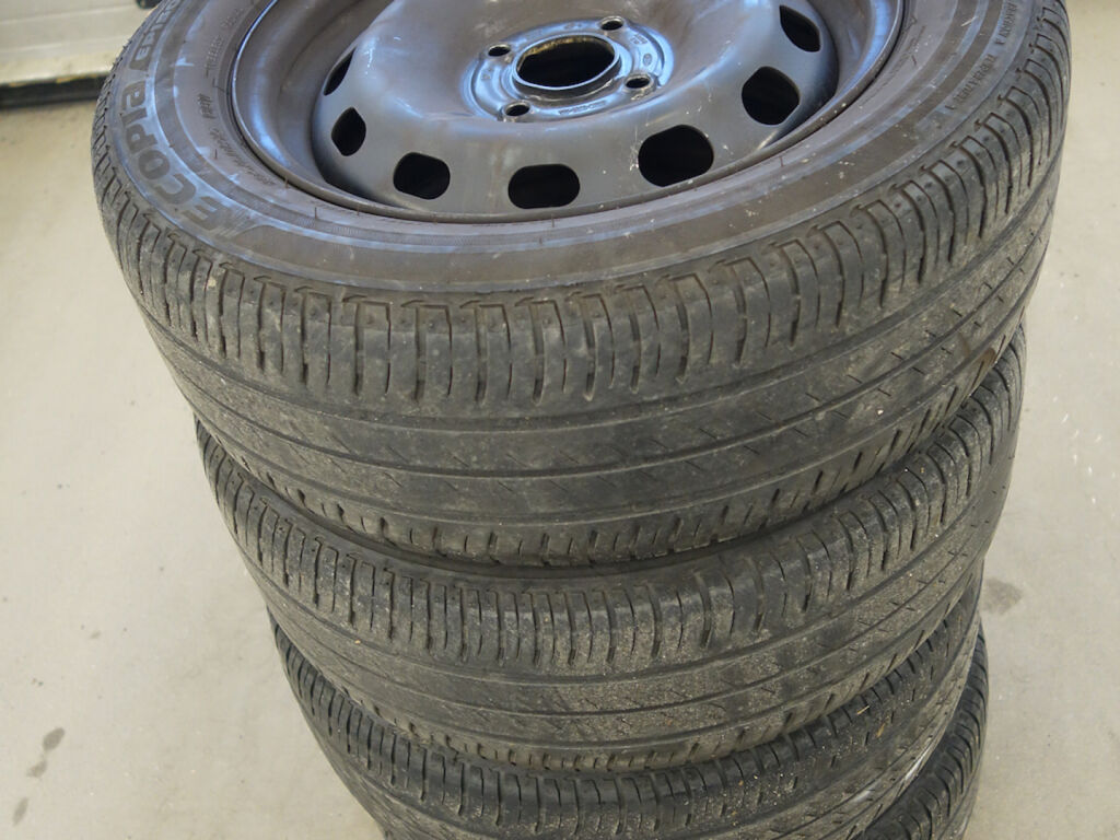 Ford Fiesta Van 2019 Valkoinen