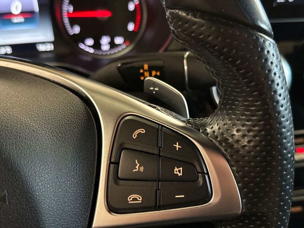 Mercedes-Benz C 2017 Harmaa