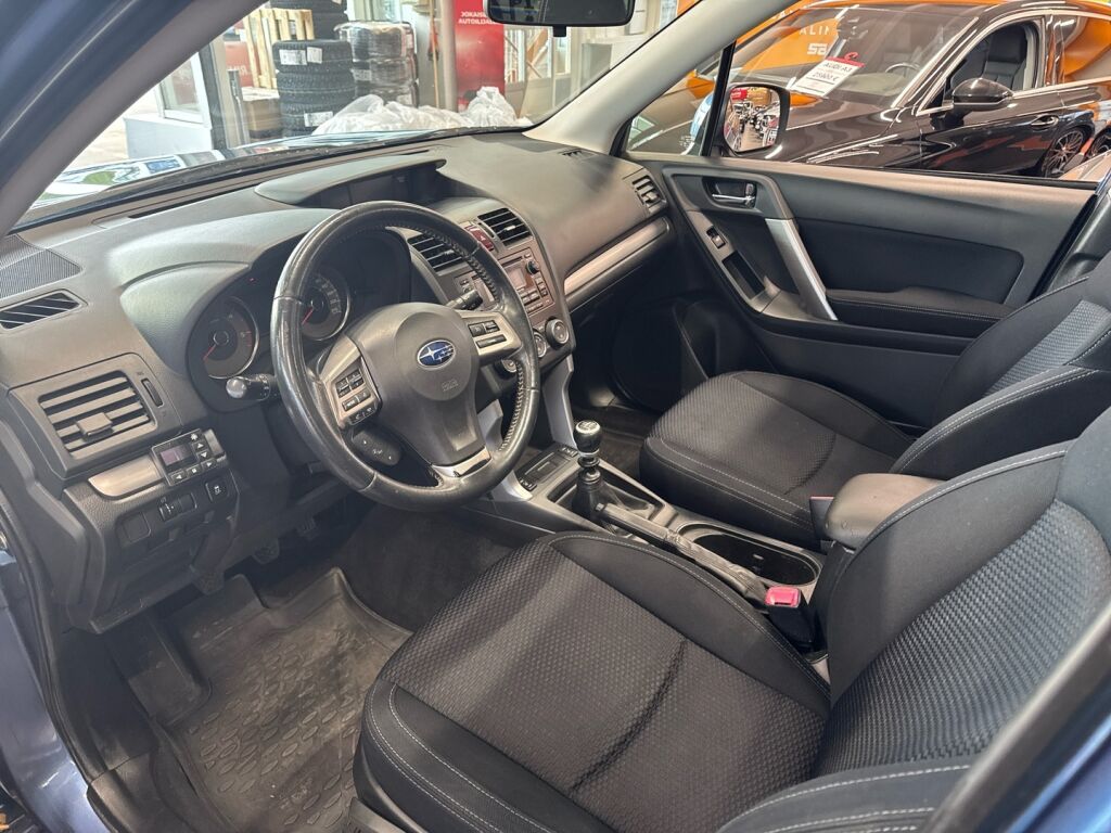 Subaru Forester 2014 Sininen