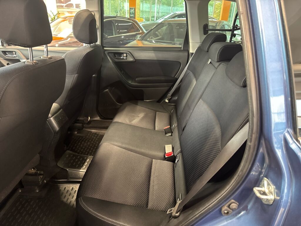 Subaru Forester 2014 Sininen