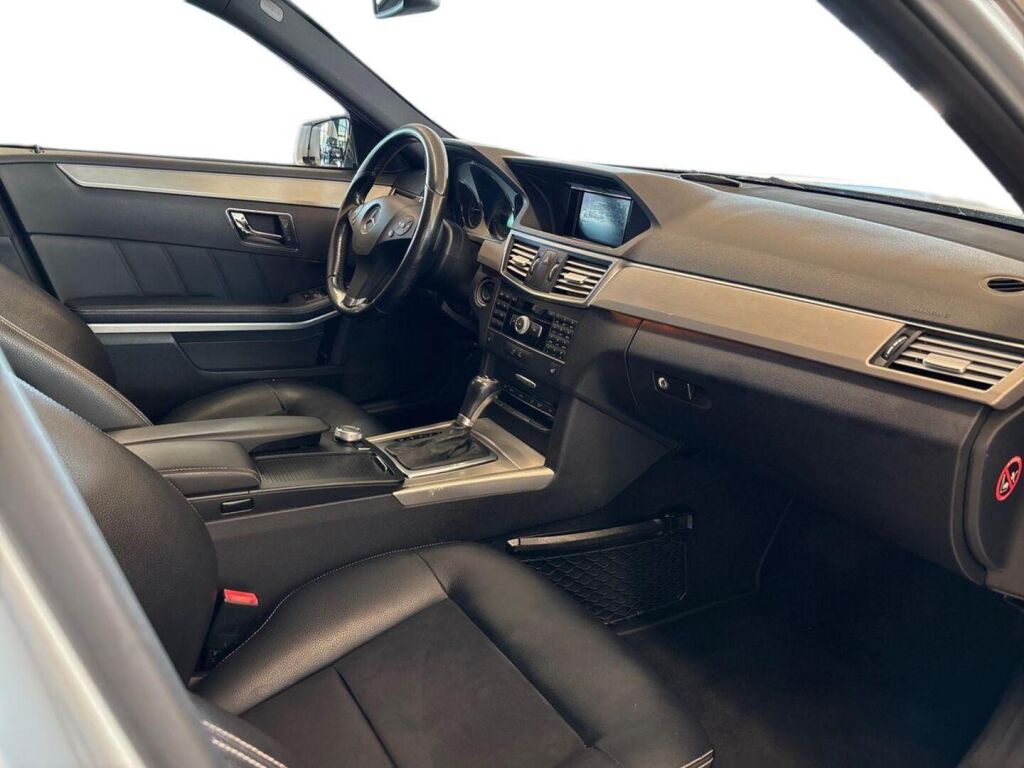 Mercedes-Benz E 2011 Hopea