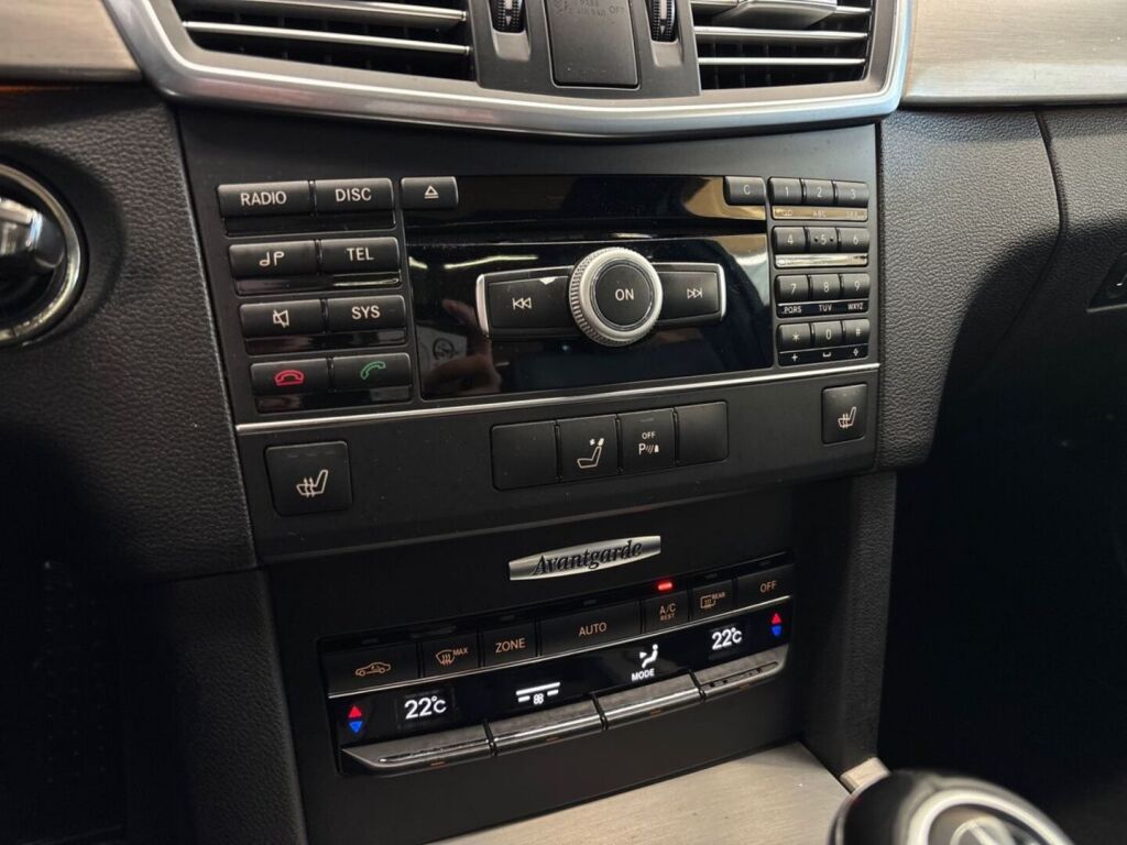 Mercedes-Benz E 2011 Hopea