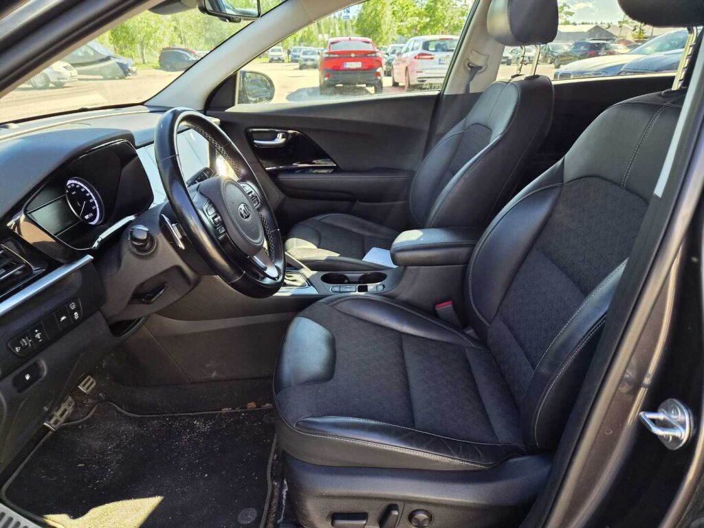 Kia Niro 2020 Harmaa