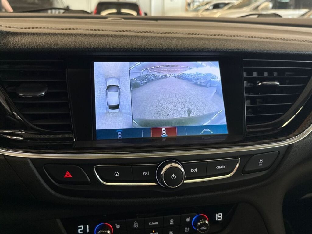 Opel Insignia 2020 Musta