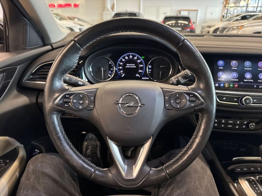 Opel Insignia 2020 Musta