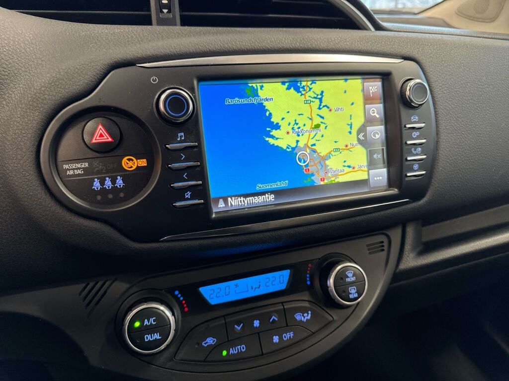 Toyota Yaris 2020 Musta