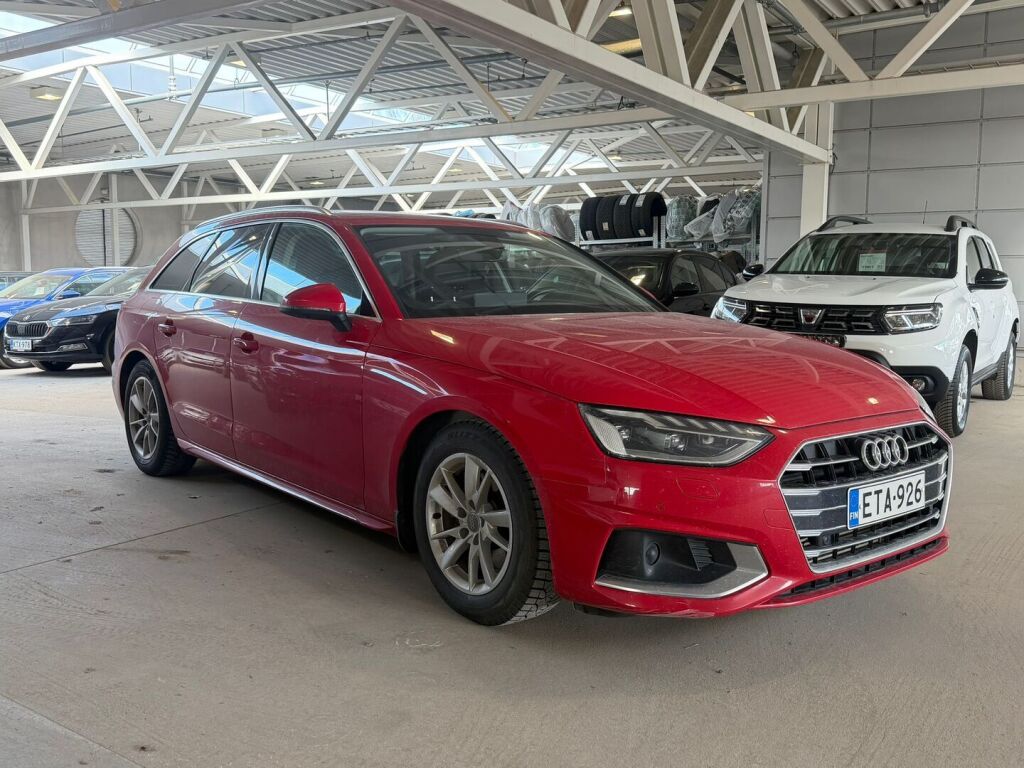 Audi A4 2020 Punainen