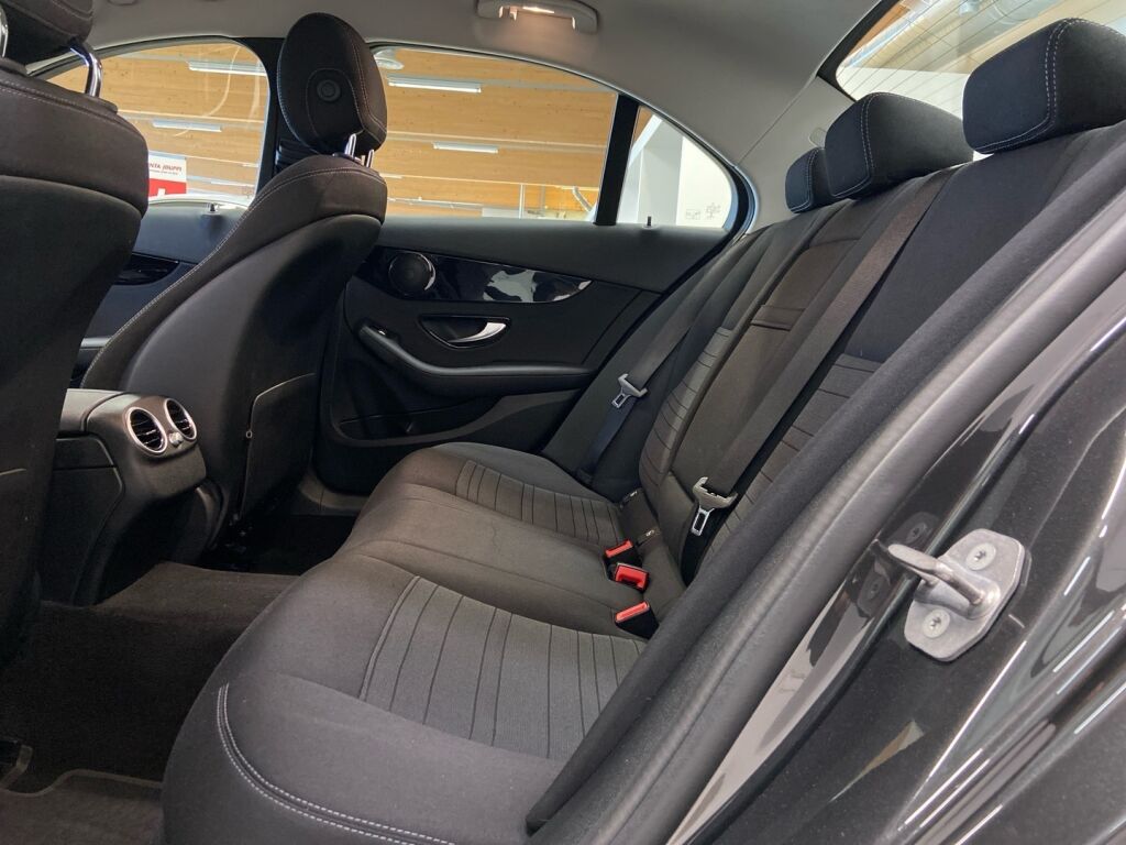 Mercedes-Benz C 2020 Harmaa