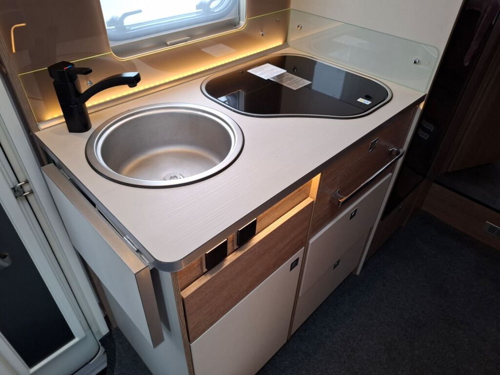 Dethleffs Globeline T 6613 2020 Valkoinen