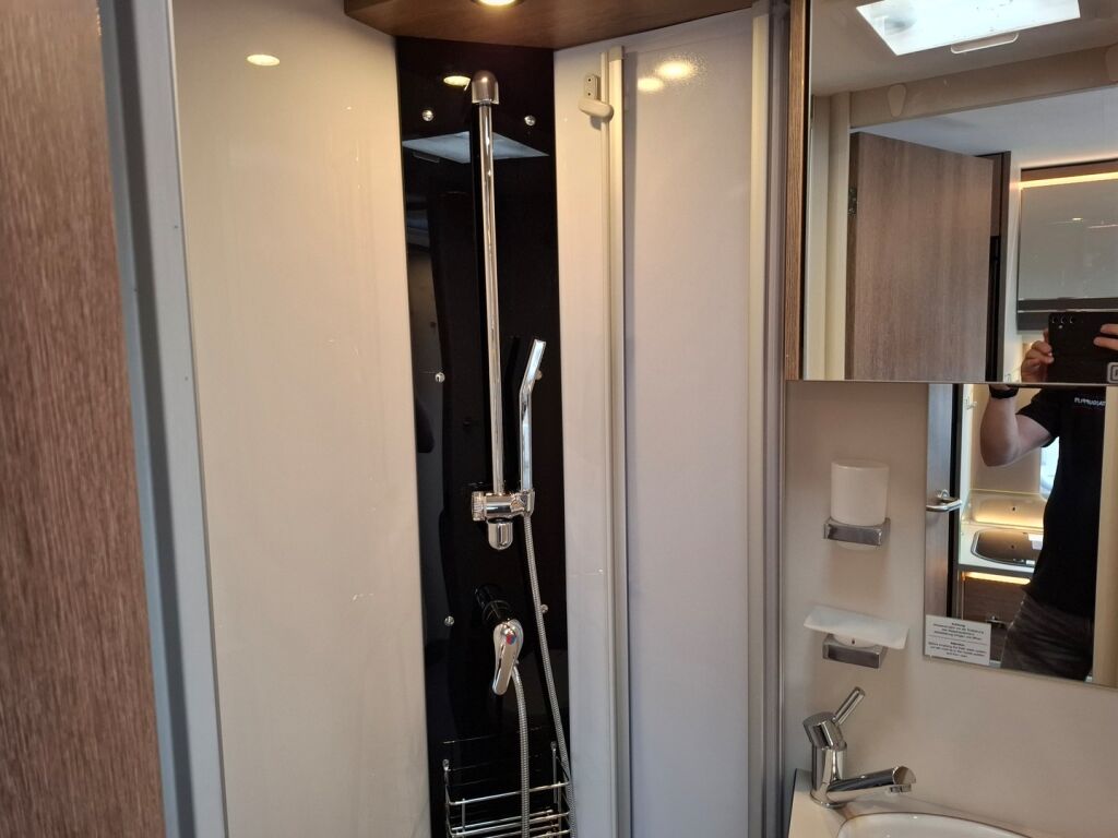 Dethleffs Globeline T 6613 2020 Valkoinen