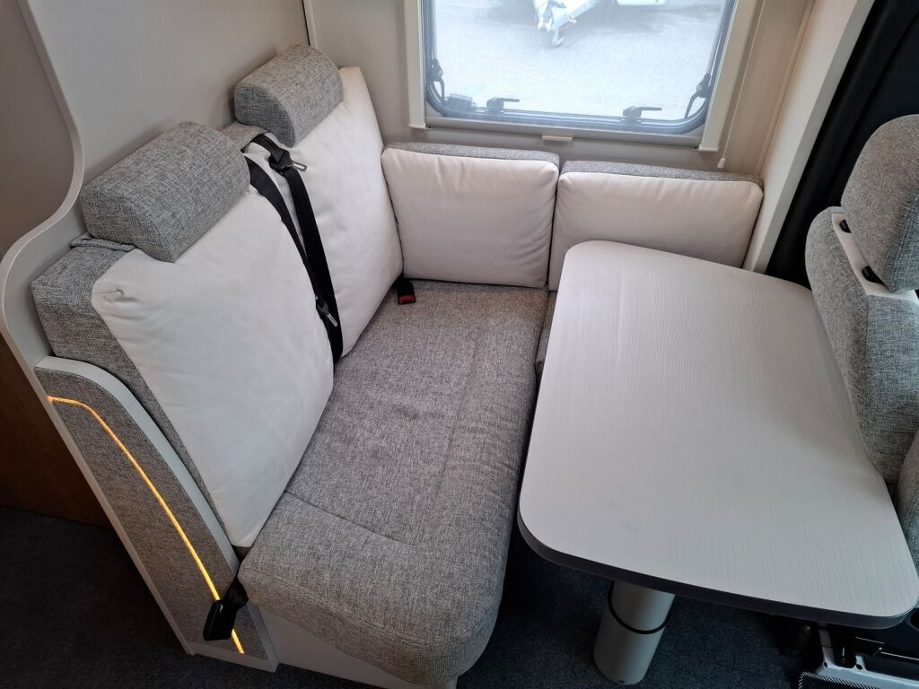 Dethleffs Globeline T 6613 2020 Valkoinen