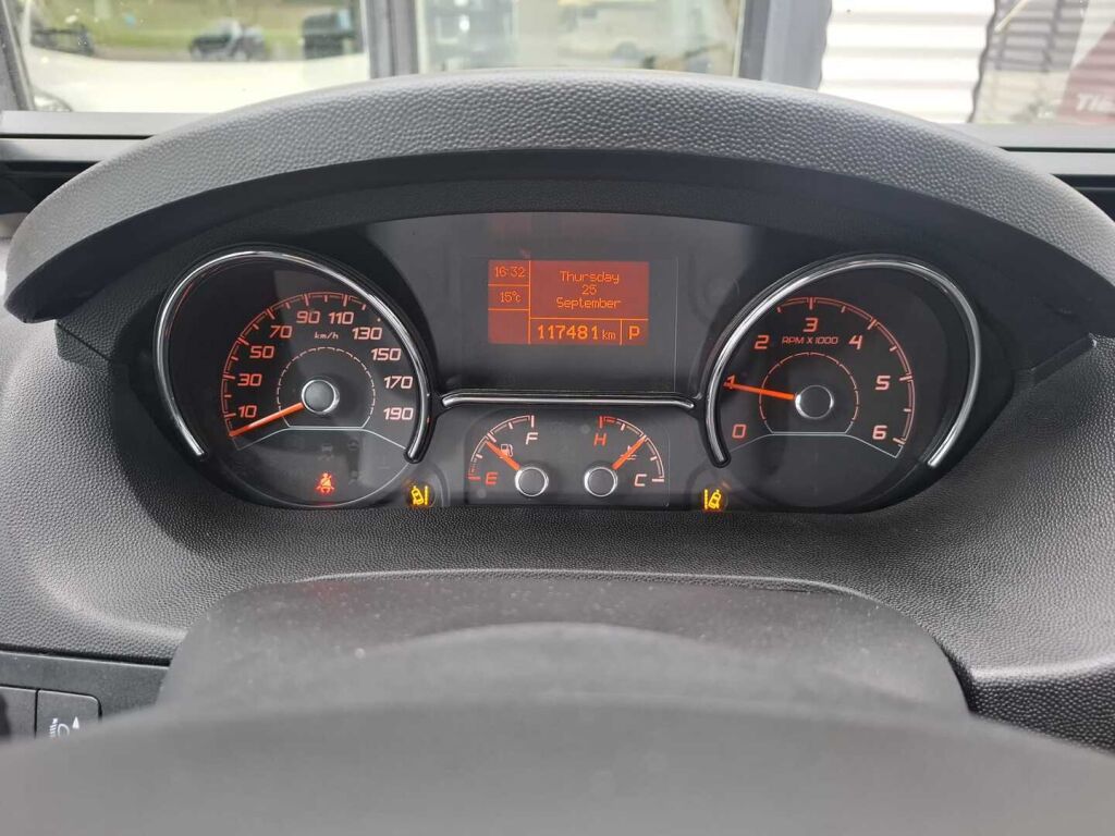 Adria Twin Supreme 640 SGX 2020 Harmaa