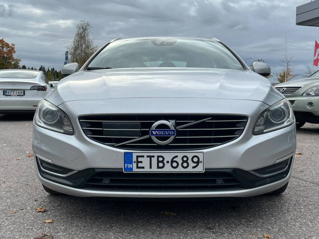 Volvo V60 2014 Harmaa