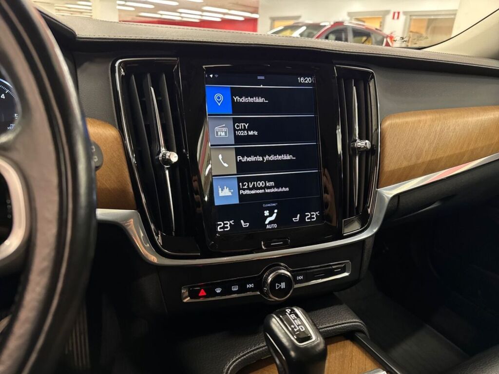 Volvo V90 2020 Harmaa