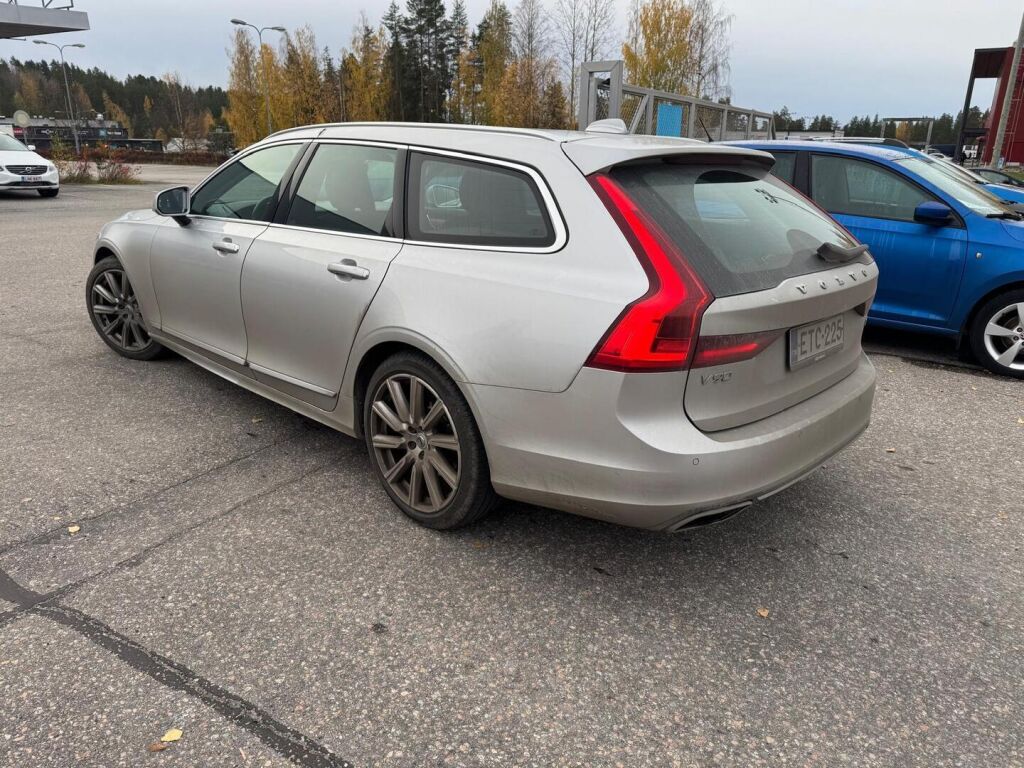 Volvo V90 2020 Harmaa