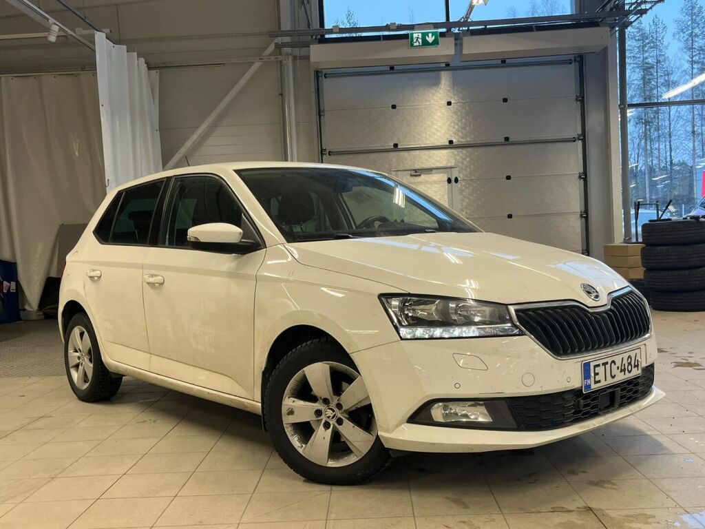 Skoda Fabia 2020 Valkoinen